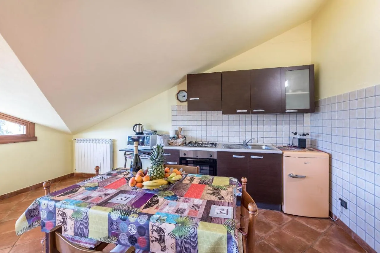 דירה מארונה Casa Caterina Mansarda Vista Lago