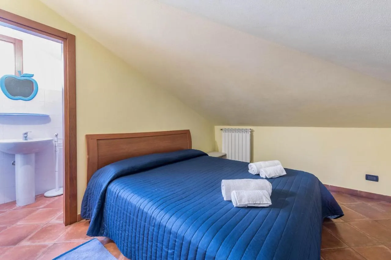 מארונה Casa Caterina Mansarda Vista Lago 0*,