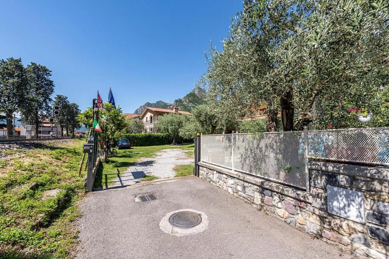 מארונה Casa Caterina Mansarda Vista Lago